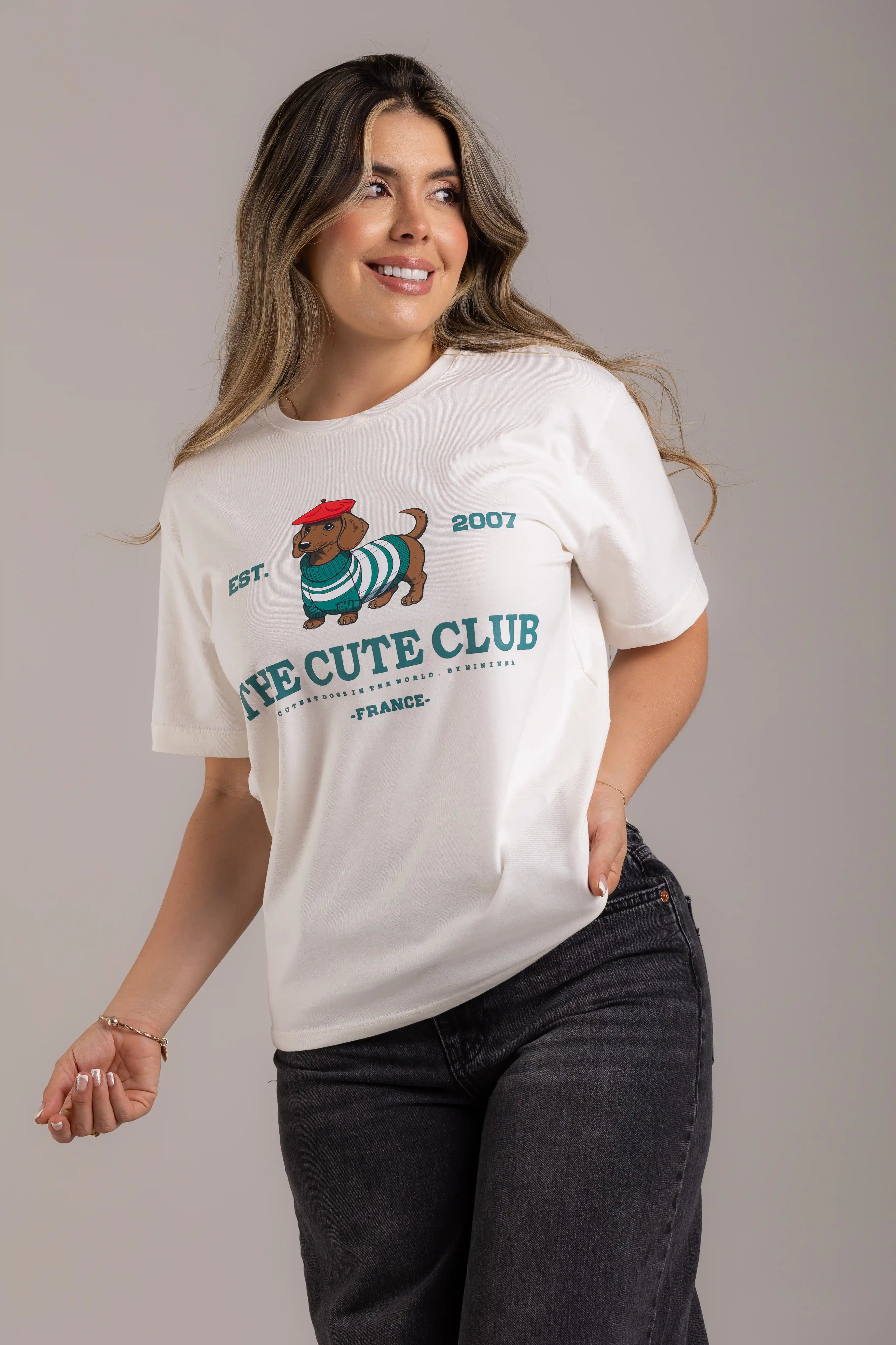 OVERSIZED THE CUTE CLUB