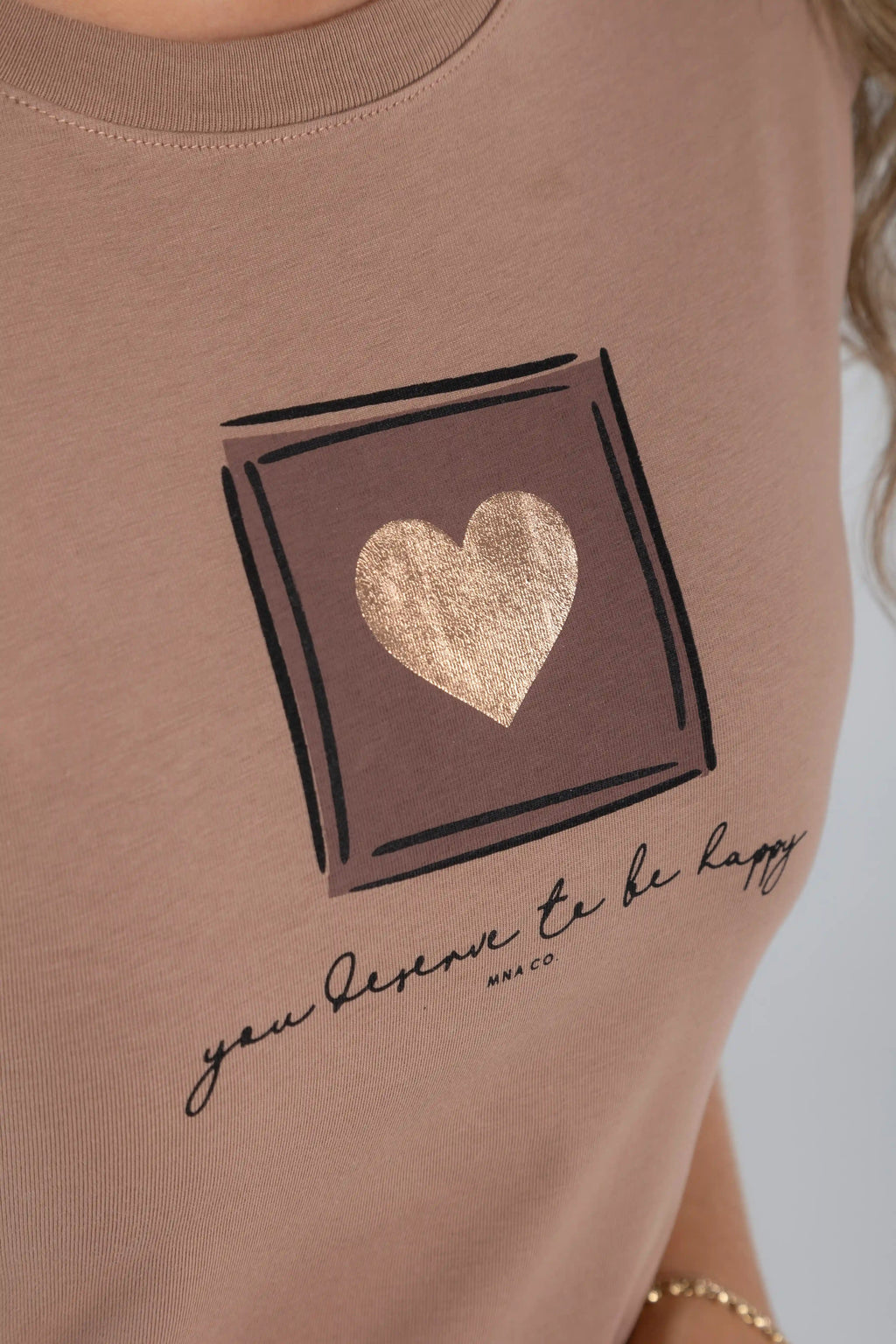 CAMISETA CORAZÓN EN CUADRO