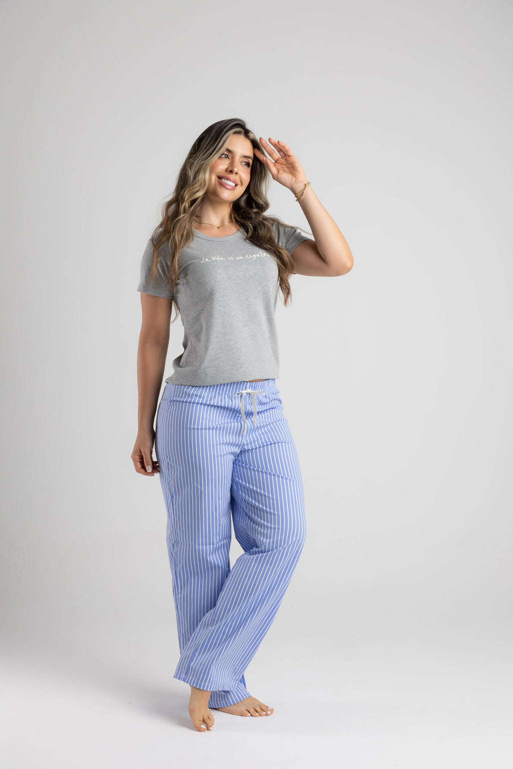 PIJAMA RAYAS LA VIDA ES UN REGALO