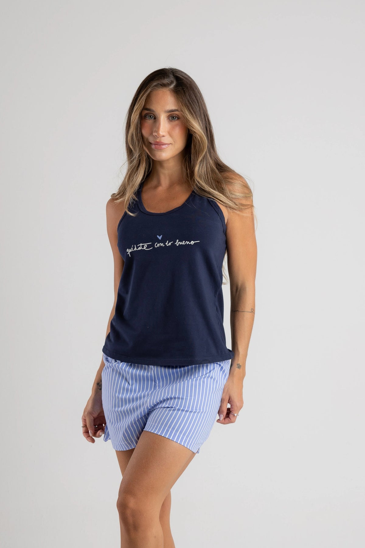 PIJAMA RAYAS QUÉDATE CON LO BUENO