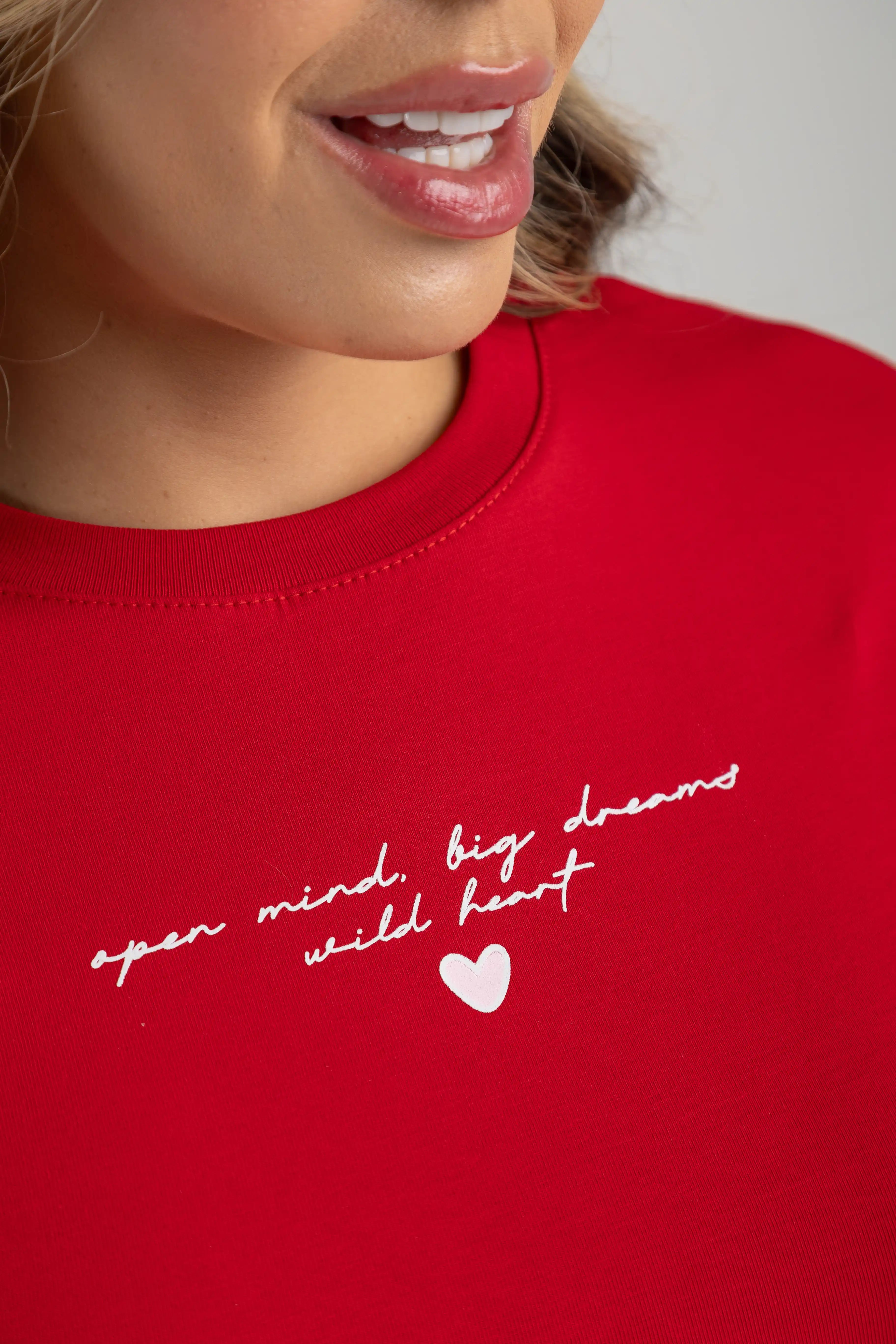 CAMISETA CORAZONES