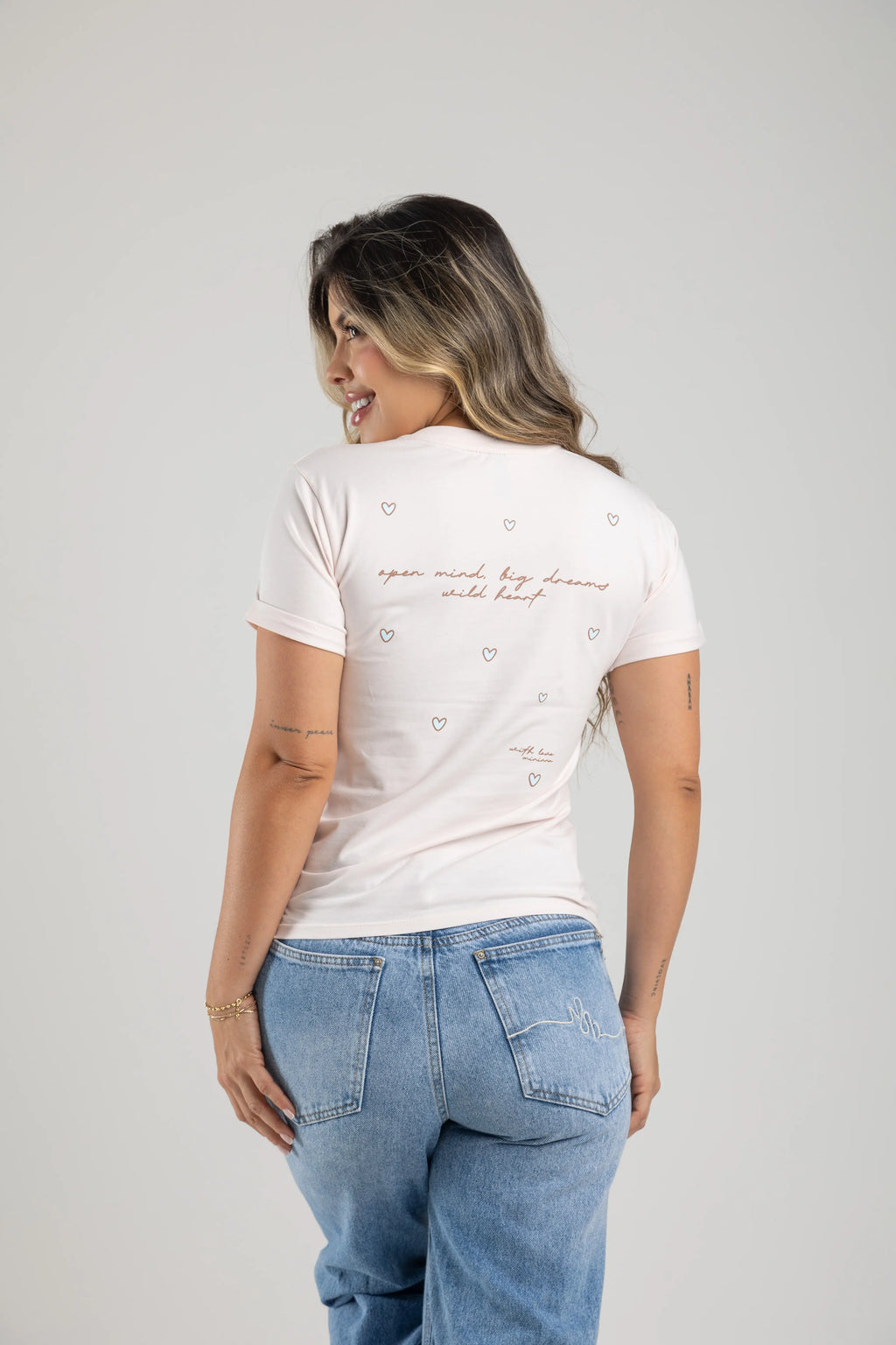 CAMISETA CORAZONES