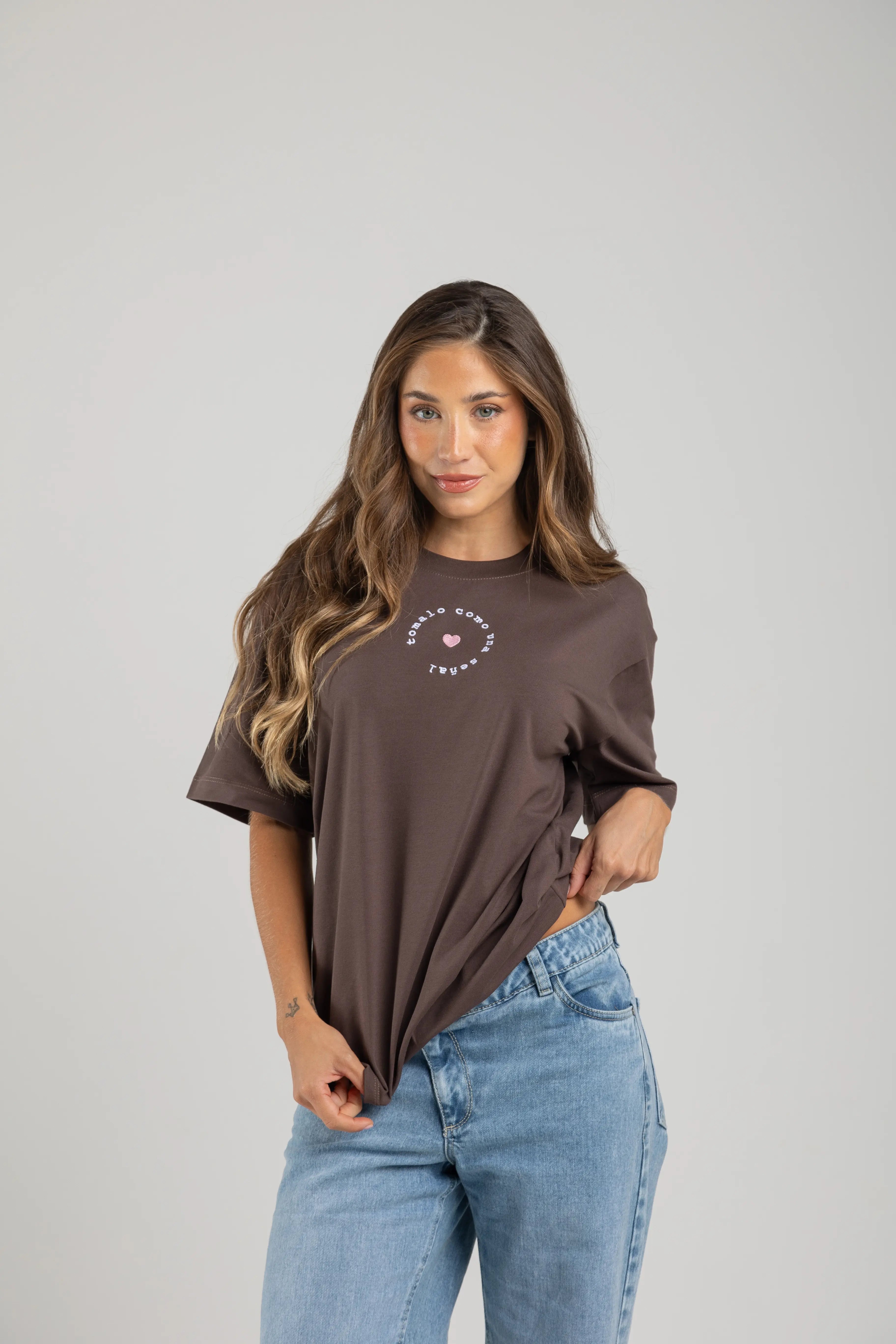 OVERSIZED TOMALO COMO UNA SEÑAL