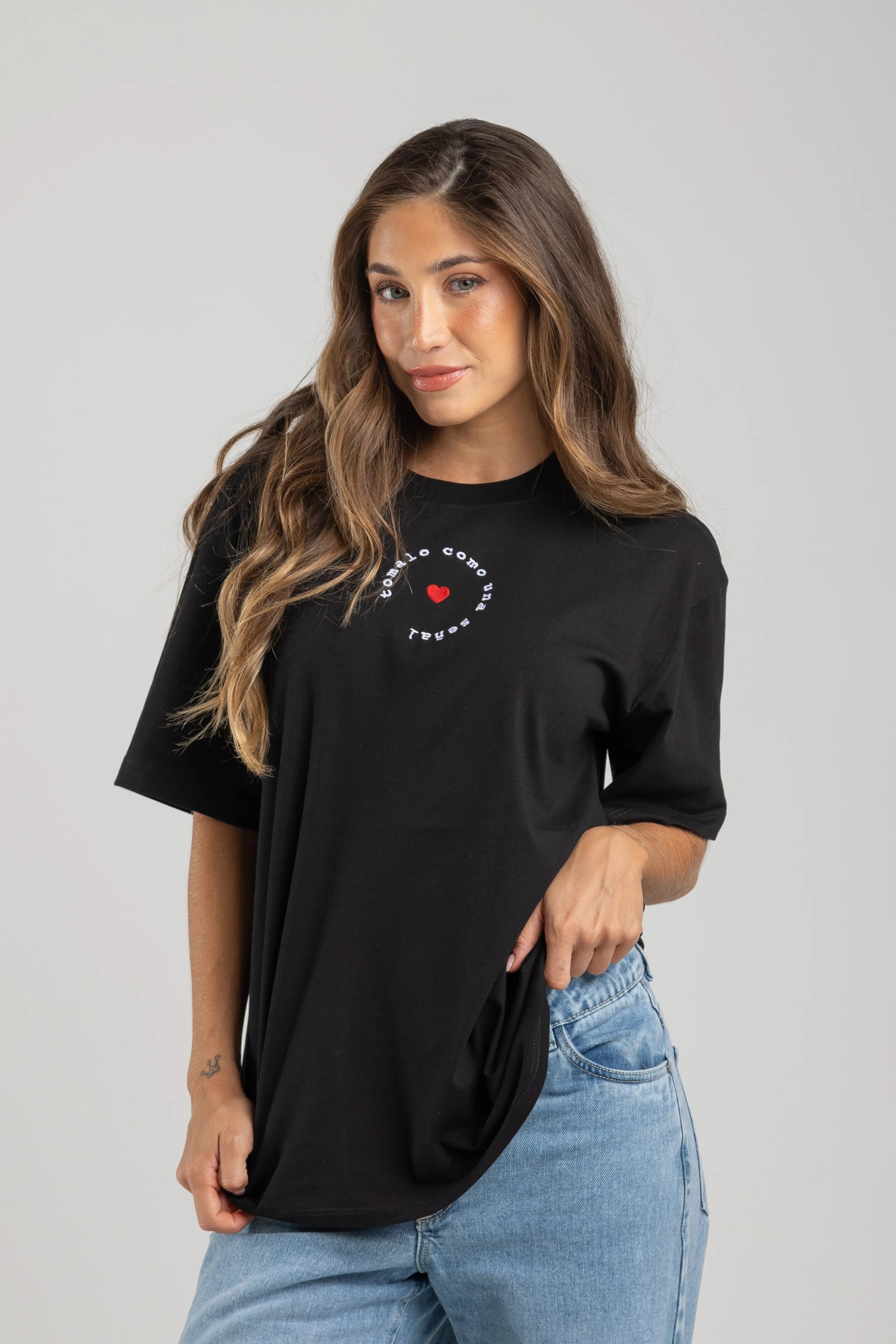 OVERSIZED TOMALO COMO UNA SEÑAL
