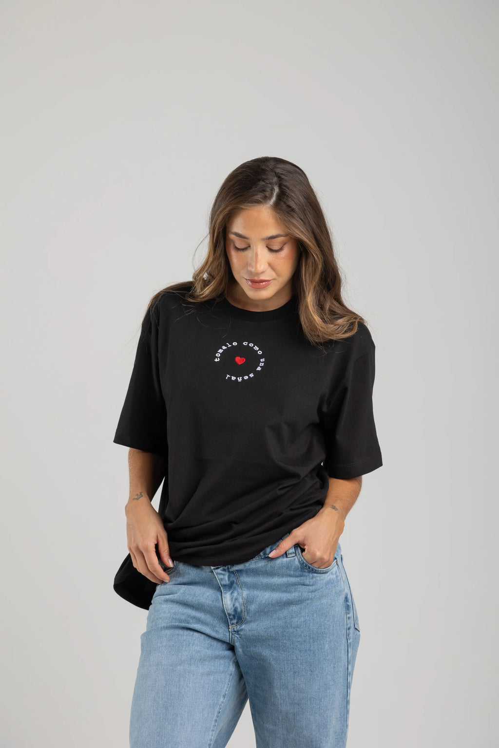 OVERSIZED TOMALO COMO UNA SEÑAL