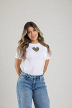 CAMISETA MUCHO AMOR