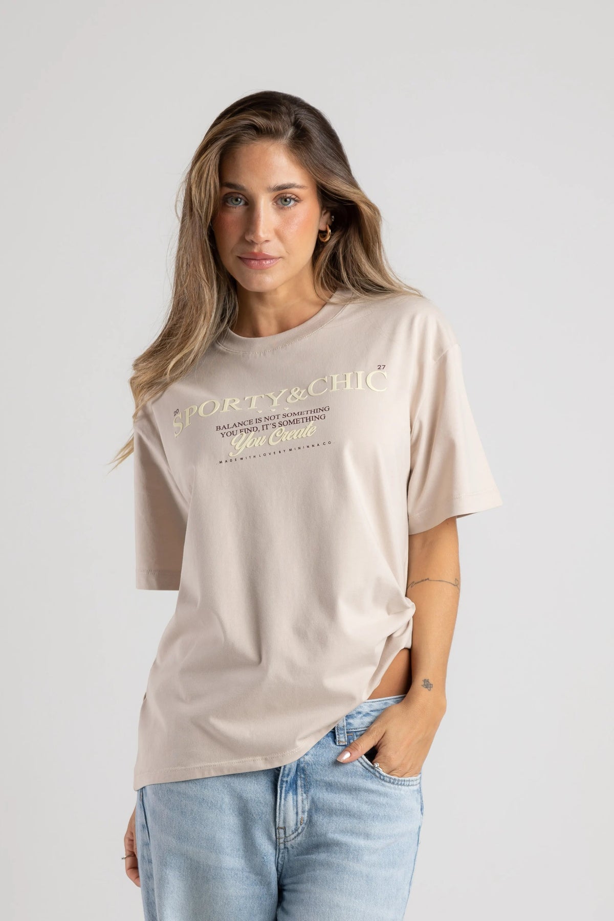 OVERSIZED SPORTY & CHIC