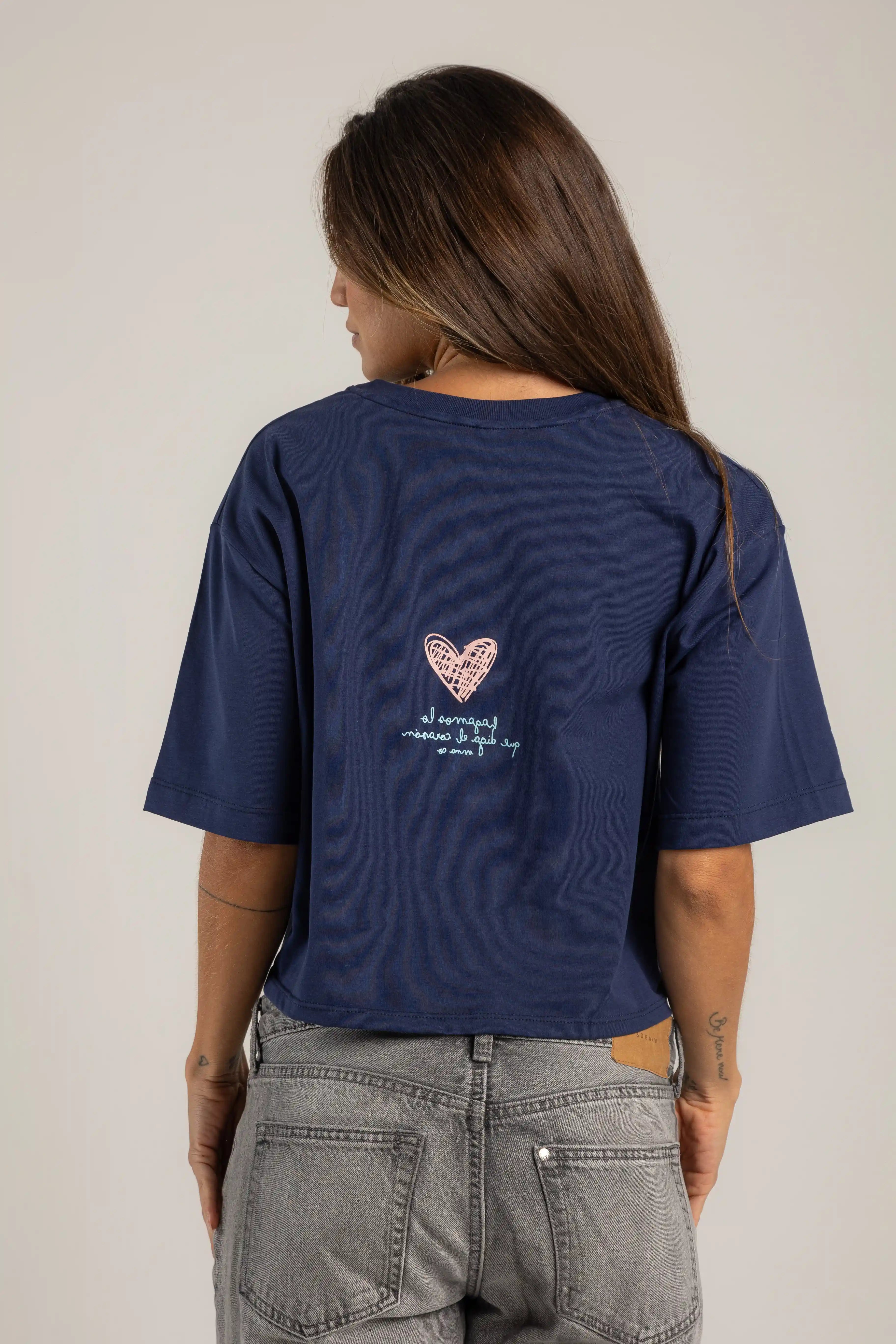 OVERSIZED CORTA HAGAMOS LO QUE DIGA EL CORAZÓN