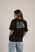 OVERSIZED LA VIDA ES UN REGALO