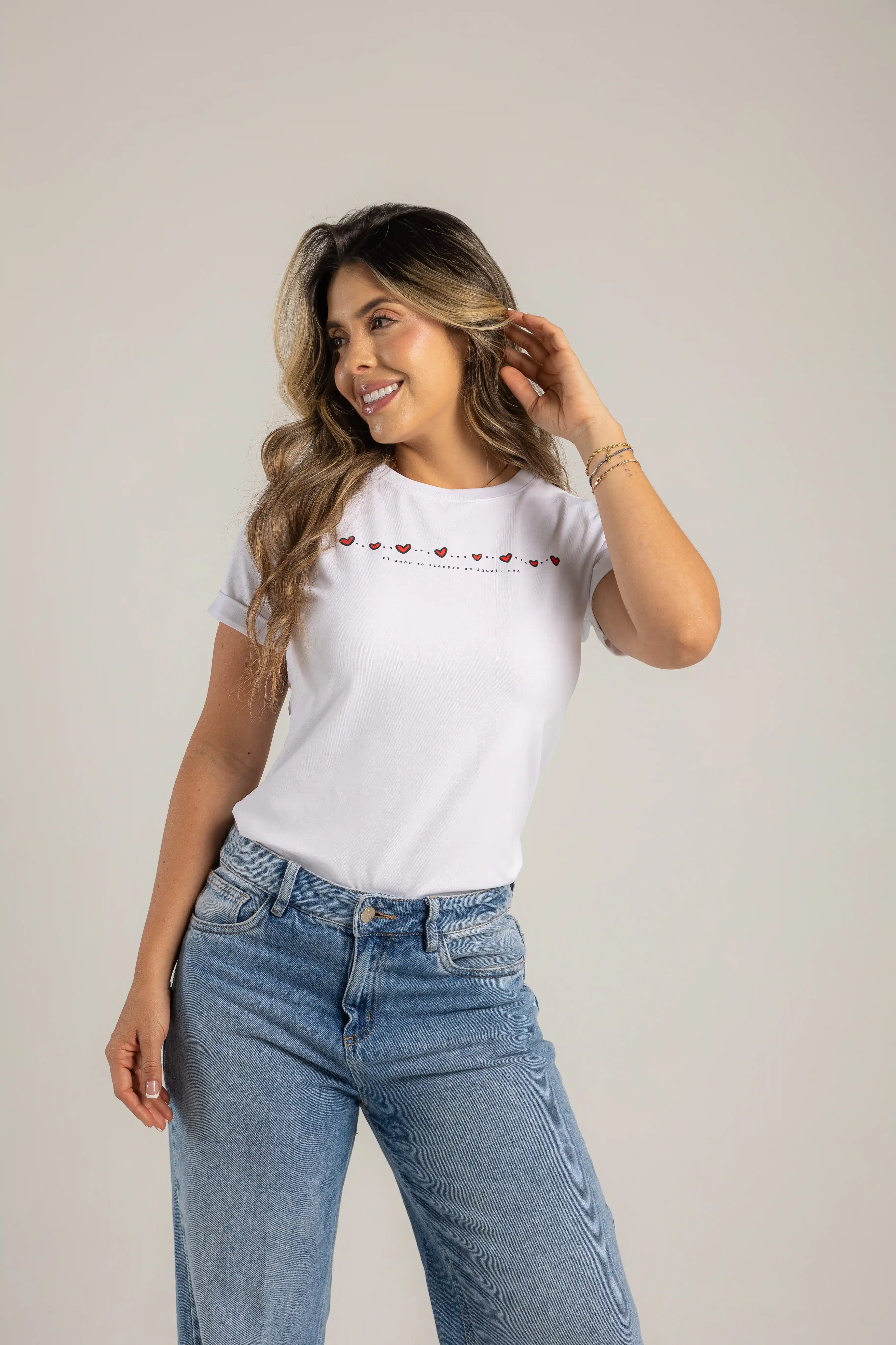 CAMISETA EL AMOR NO SIMPRE ES IGUAL