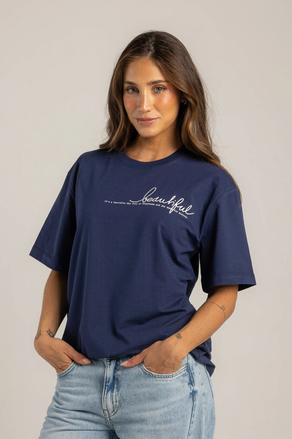 OVERSIZED BEAUTIFUL