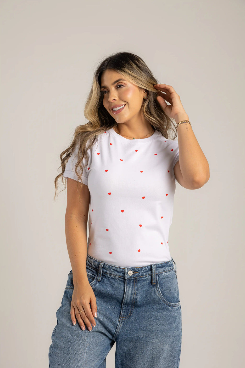 CAMISETA CORAZONES