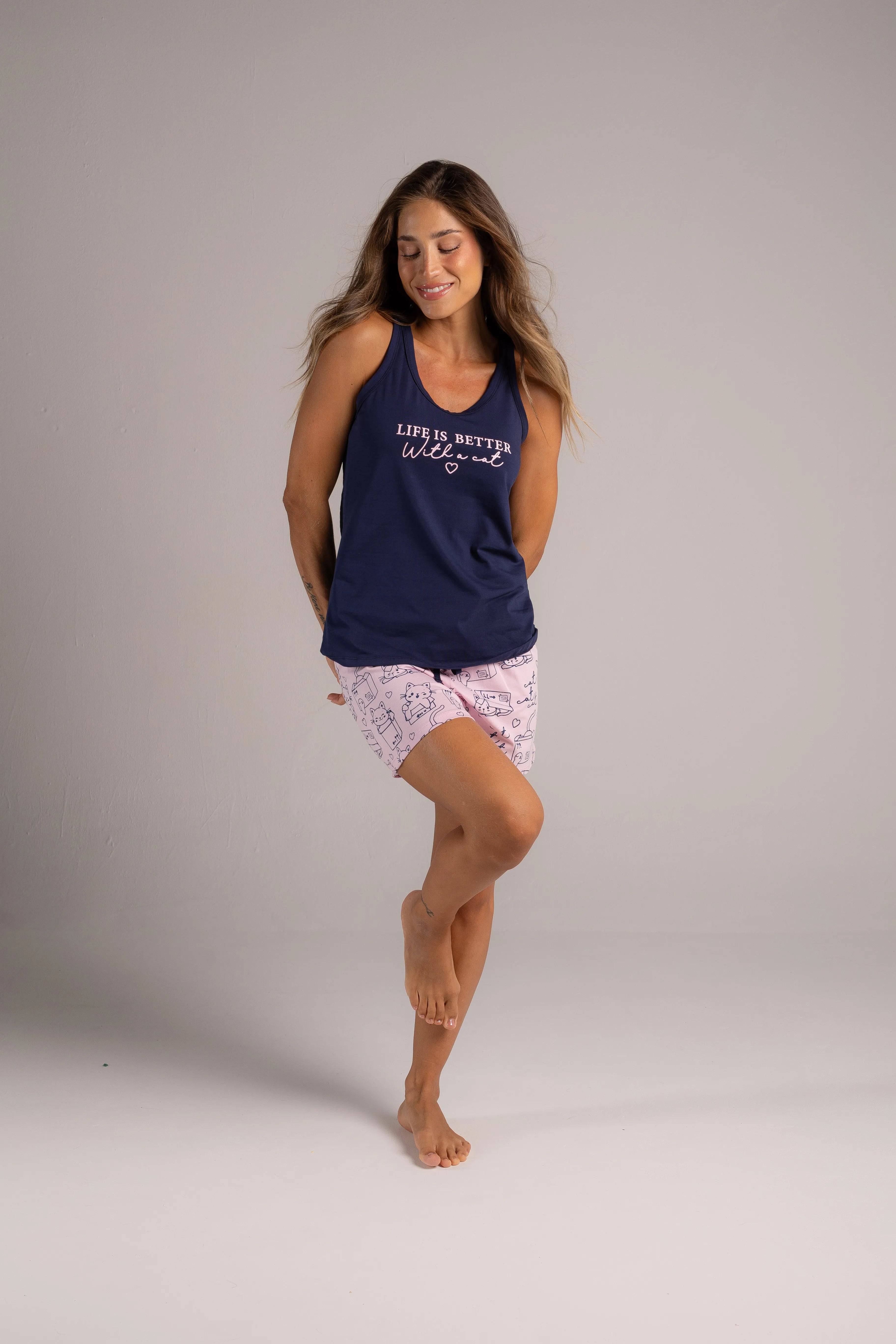 PIJAMA LIFE IS BETTER