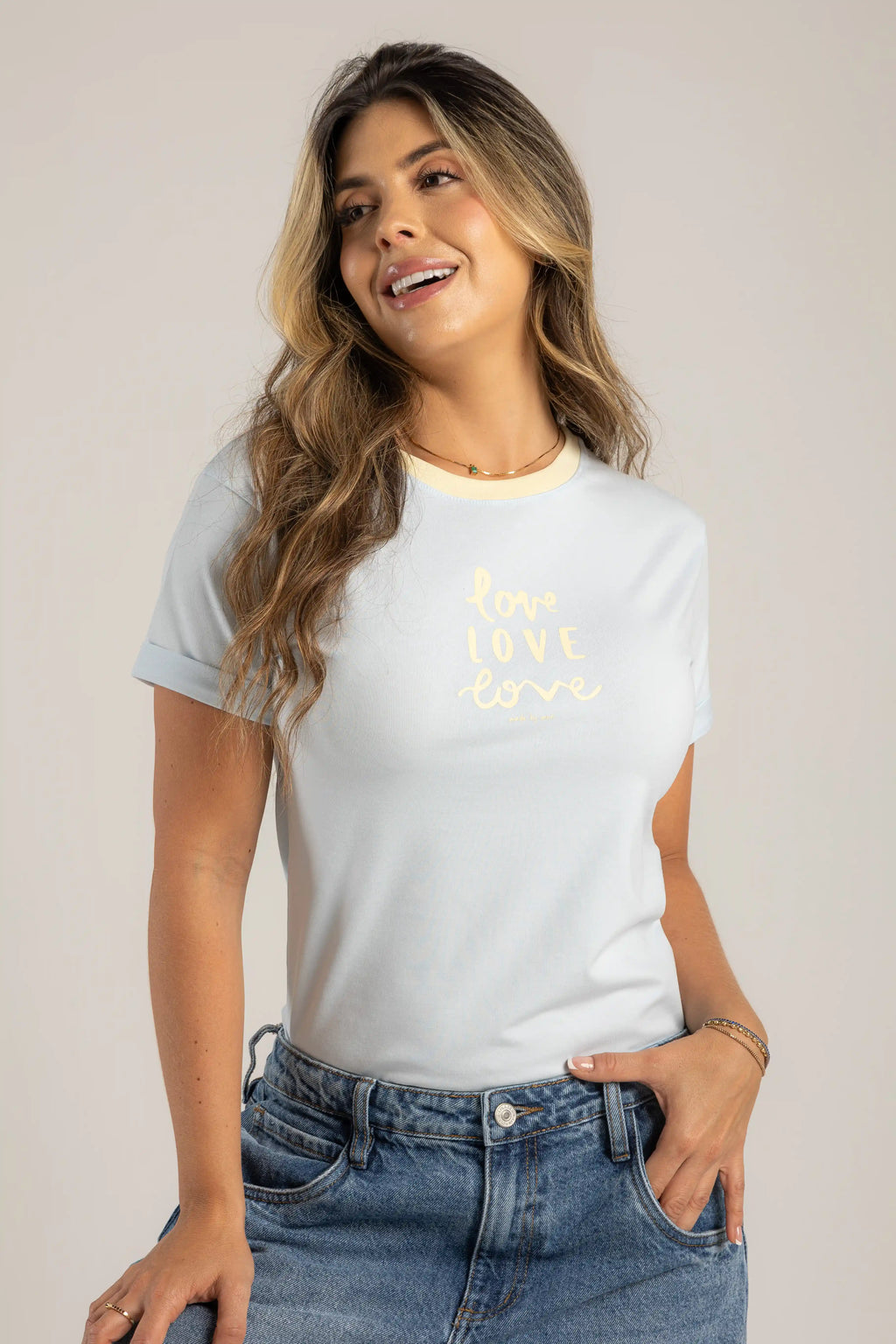 CAMISETA LOVE