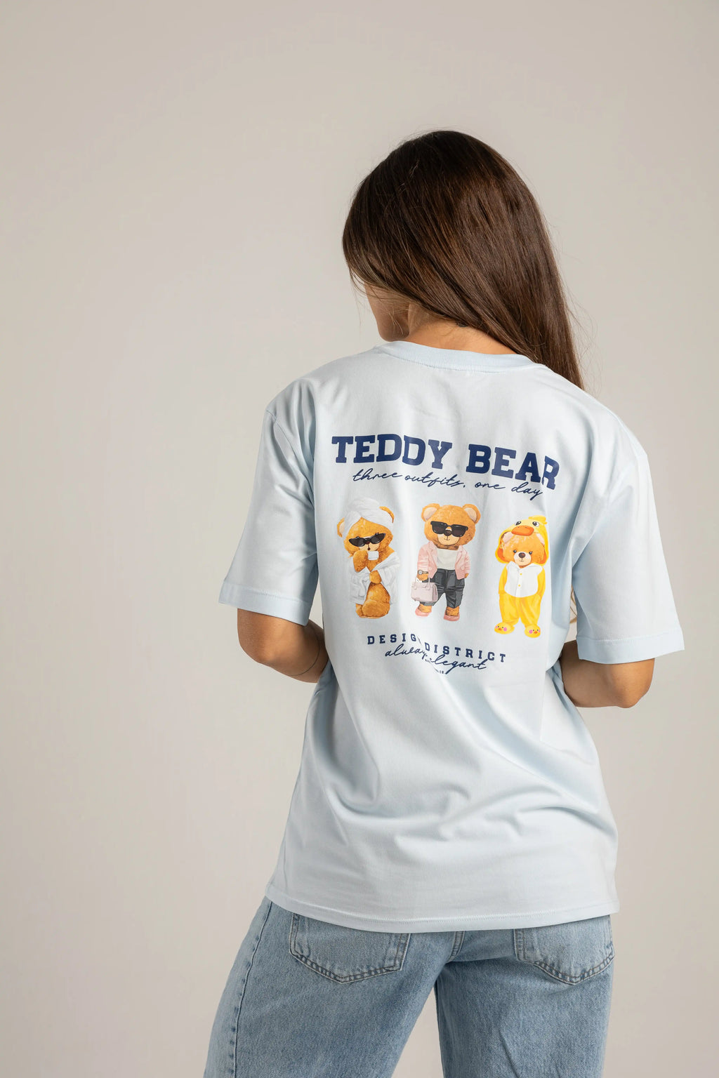 OVERSIZED TEDDY BEAR