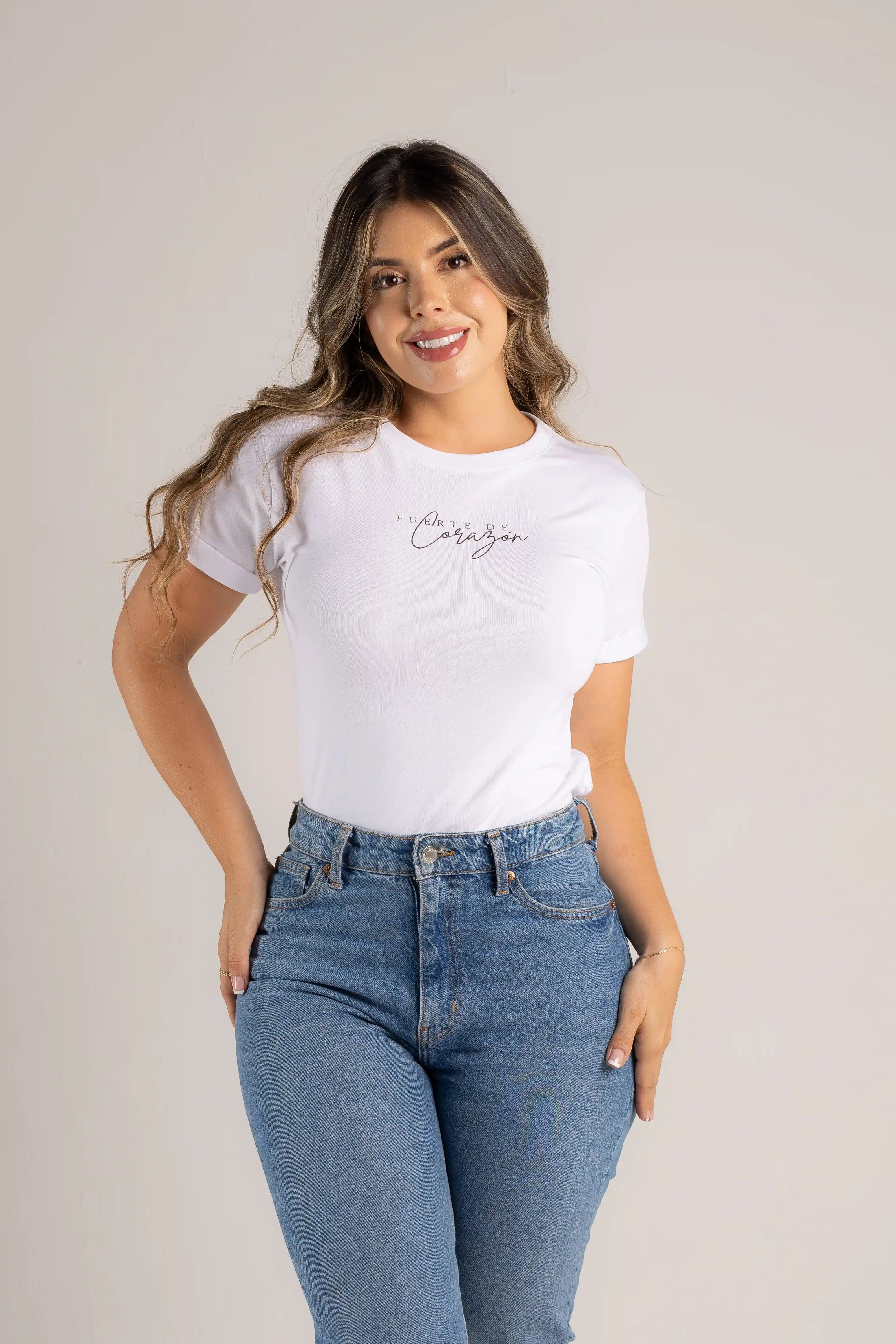 CAMISETA FUERTE DE CORAZÓN