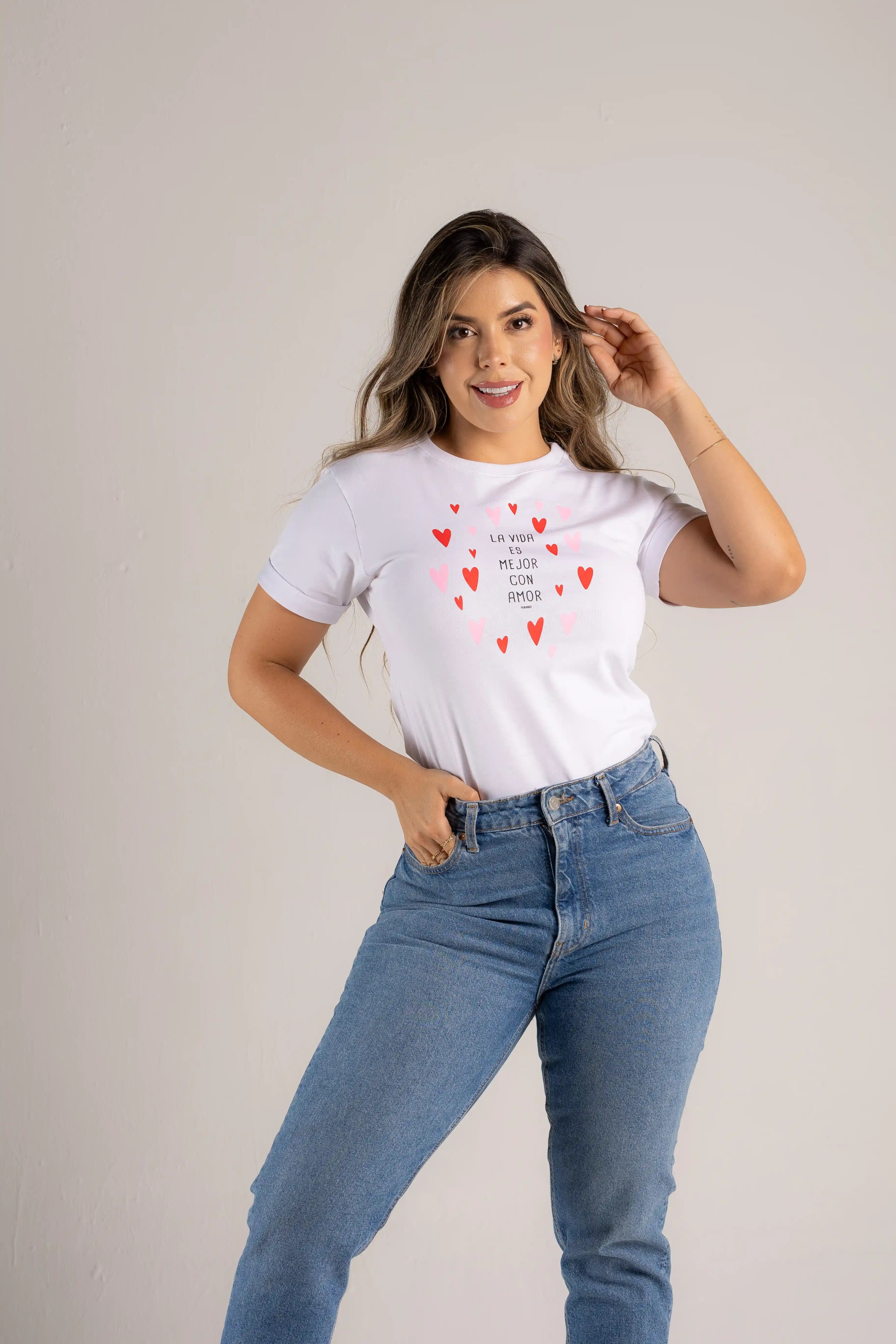 CAMISETA LA VIDA ES MEJOR