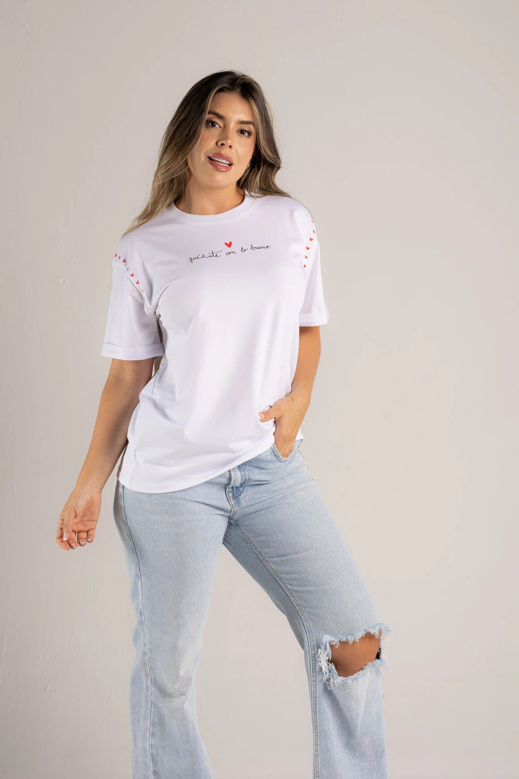 OVERSIZED QUEDATE CON LO BUENO