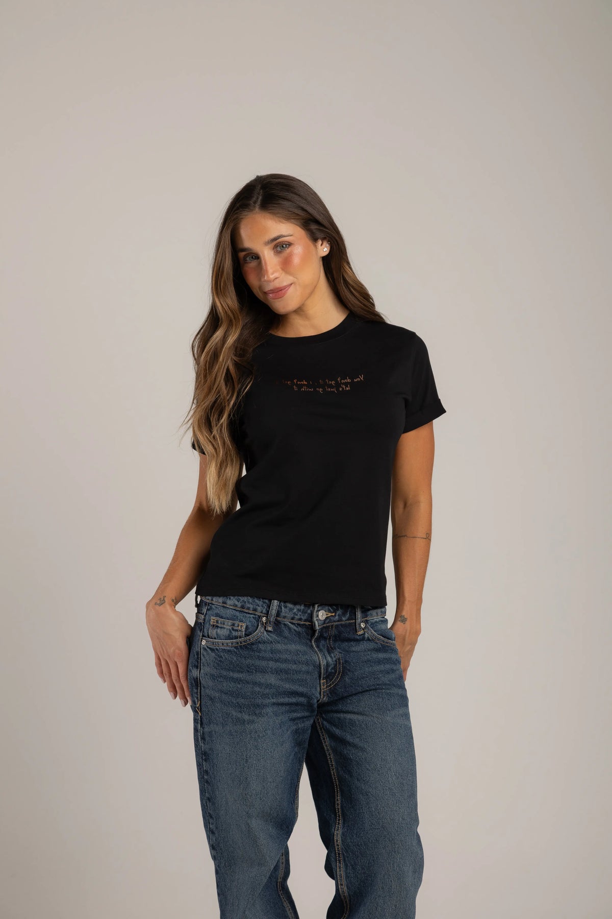 CAMISETA CORAZÓN COLGADO