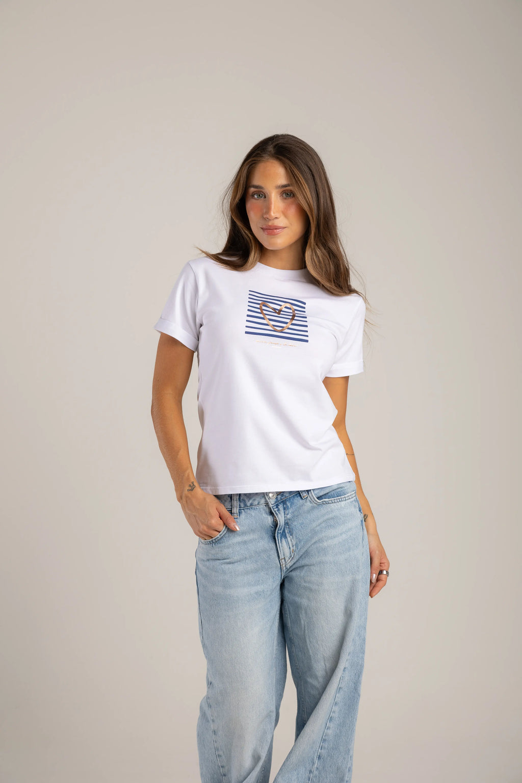 CAMISETA CORAZÓN RAYAS