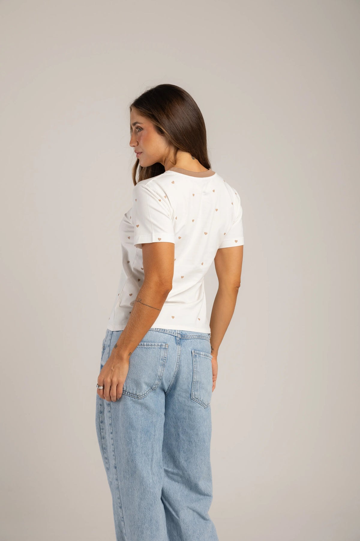 CAMISETA FONDEO CORAZONES