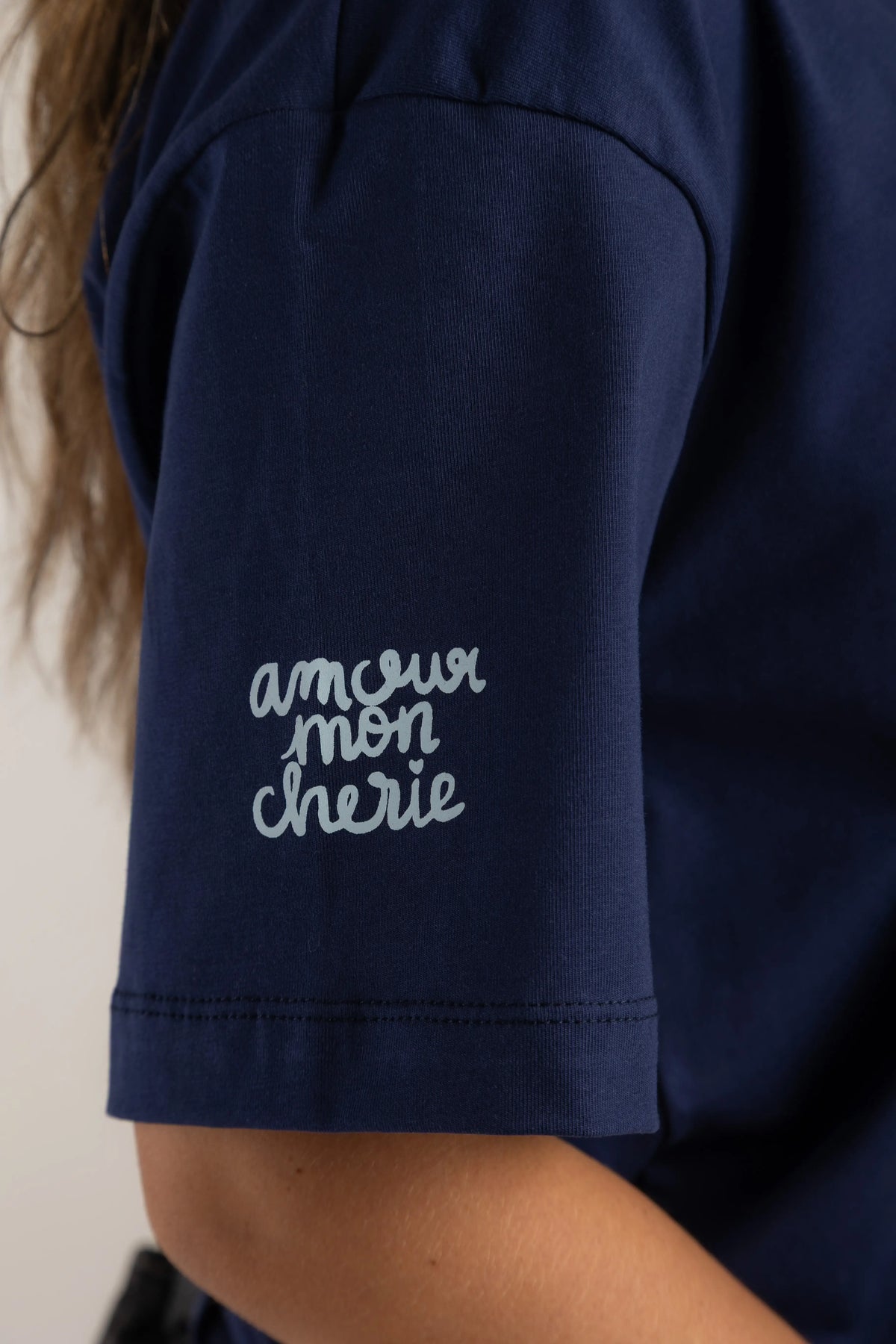 OVERSIZED AMOUR